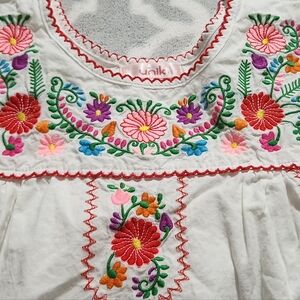 Traditional 100% Cotton Mexican Embroidered Girls Blouse Size 8